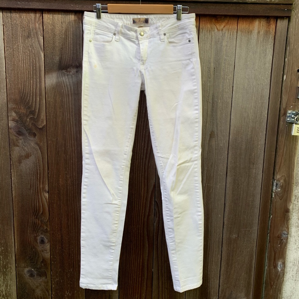 Paige White Jeans, Peg Straight, 28